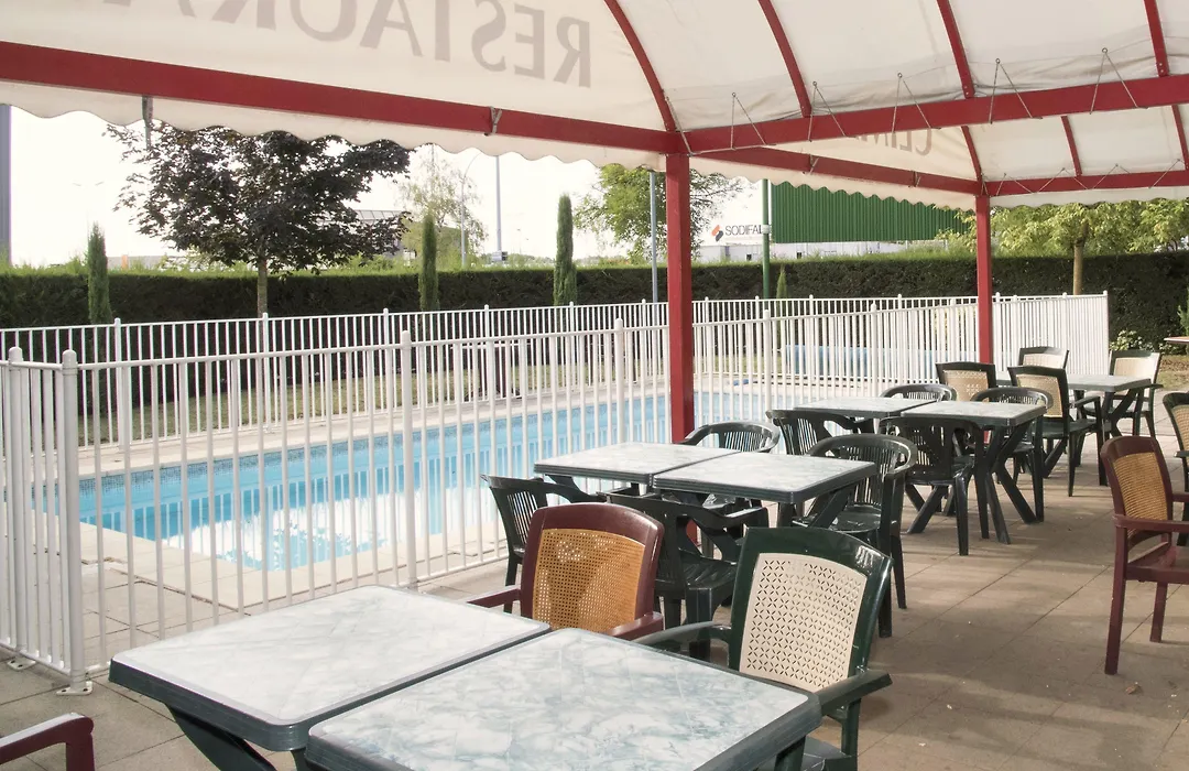 Hotel Restaurant Kyriad Direct Dijon Nord - Zenith - Toison D'Or-1